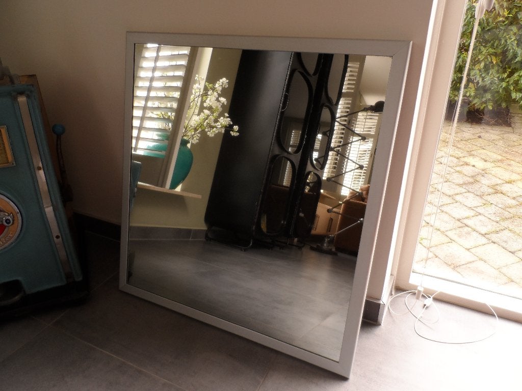 spiegel met aluminium geborstelde lijst,design spiegel, Ophalen of Verzenden, Zo goed als nieuw, Minder dan 100 cm, Rechthoekig