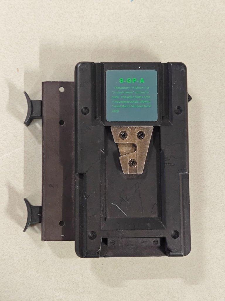 Switronix Pro-X S-GP-A Adapter: V-Mount naar 3-Stud mount, Ophalen of Verzenden, Zo goed als nieuw