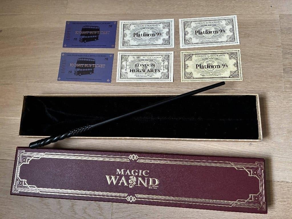 Harry Potter Ginny Weasley Magic Wand, Verzamelen, Harry Potter, Ophalen of Verzenden, Zo goed als nieuw, Gebruiksvoorwerp