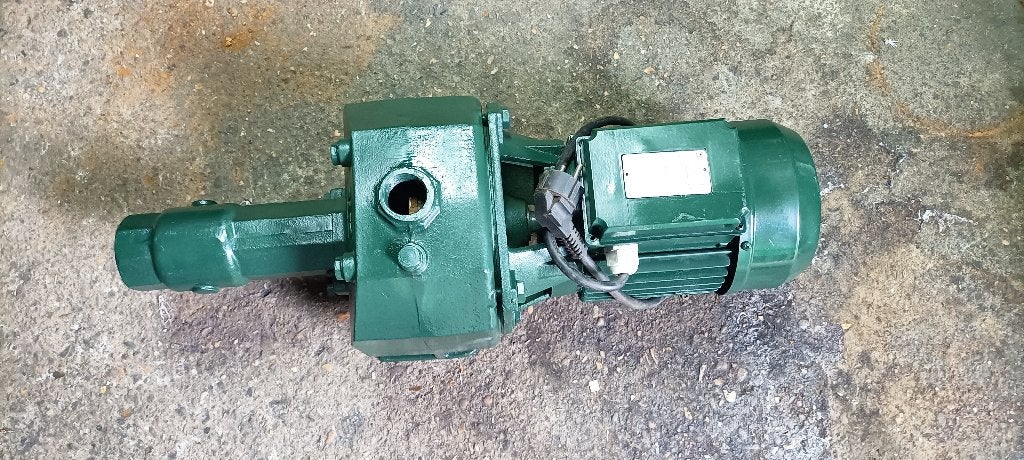 saer m 200 6 cub per uur, Ophalen, Zo goed als nieuw, Elektrisch, Beregeningspomp