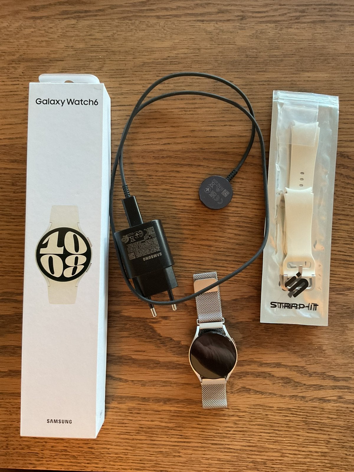 Te koop: Samsung Galaxy Watch6, Sieraden, Tassen en Uiterlijk, Overige merken, Staal, Staal, Polshorloge