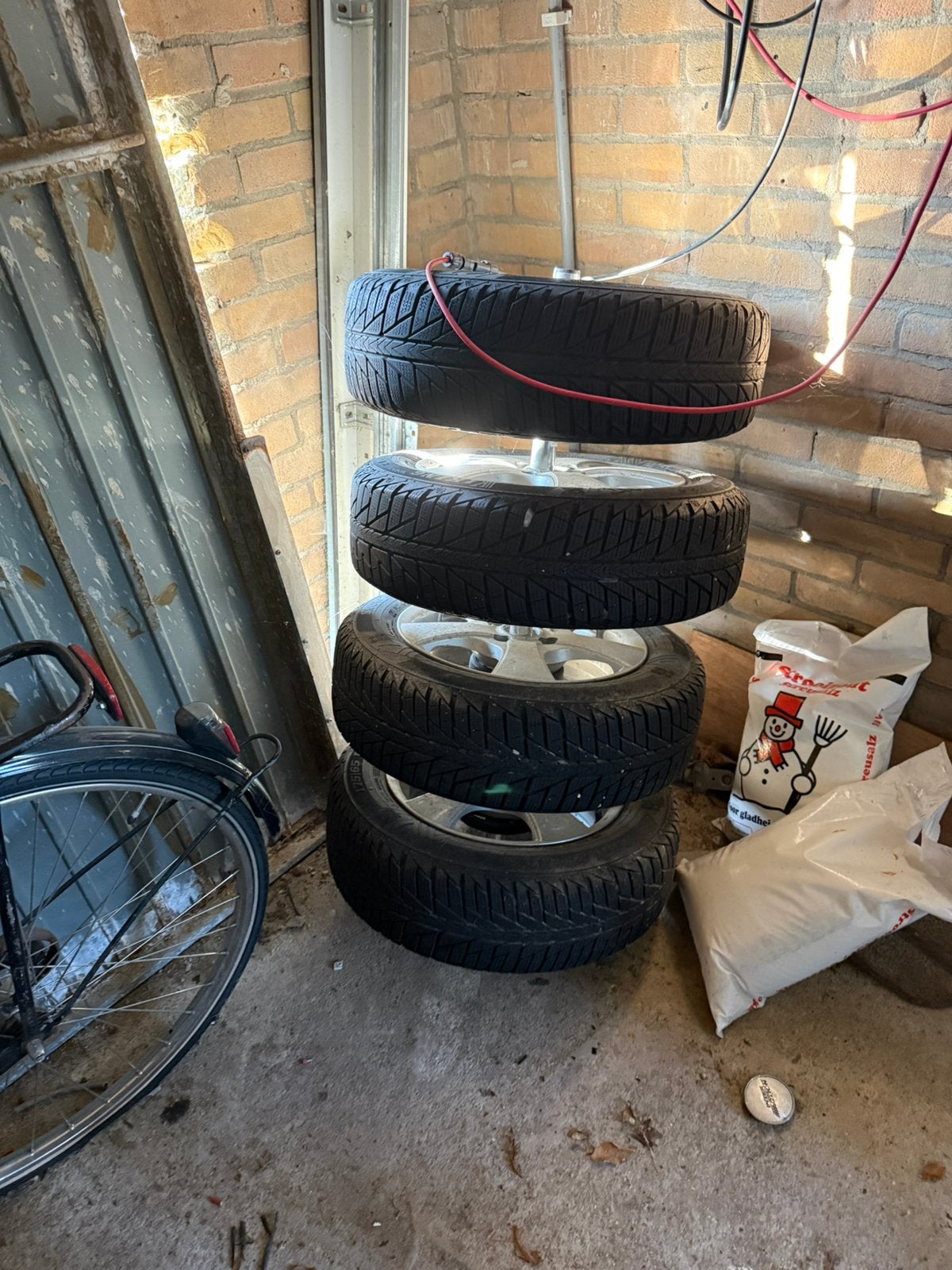 Aluminium velgen met winterbanden, Ophalen of Verzenden, Gebruikt
