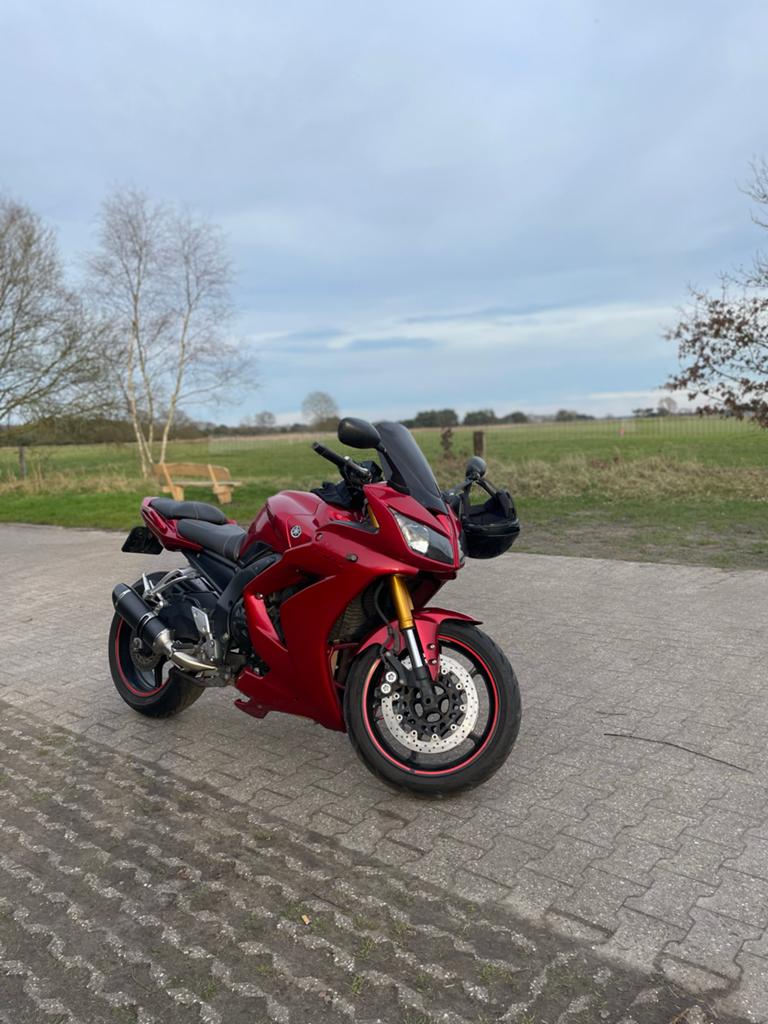 Yamaha FZ1 Fazer, Sportuitlaat, 4 cilinders, Motorrijbewijs A, Sport