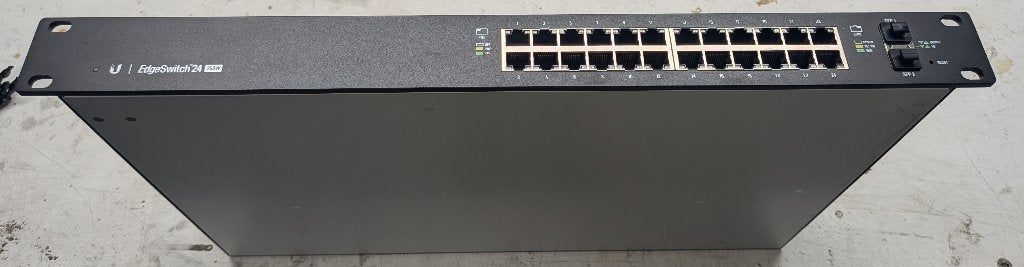 Ubiquiti Edge 24 poort PoE switch - 250W, Ophalen of Verzenden, Zo goed als nieuw