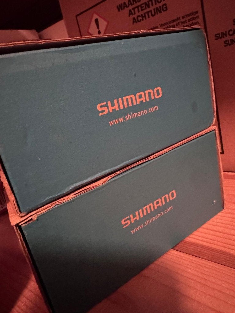 Nieuwe Shimano ST-EF41 schakel-/remgrepen 37-speed, Fietsen en Brommers, Fietsonderdelen, Kinderfiets, Overige materialen, Stuur