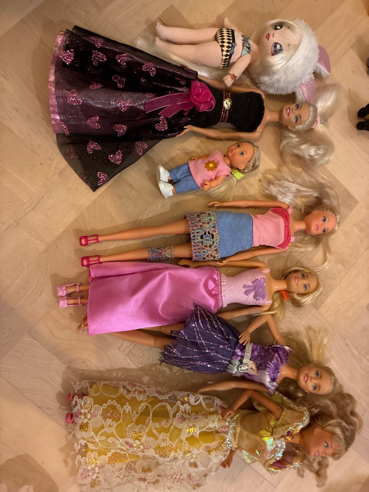 Barbie, babypop en konijnenpop set