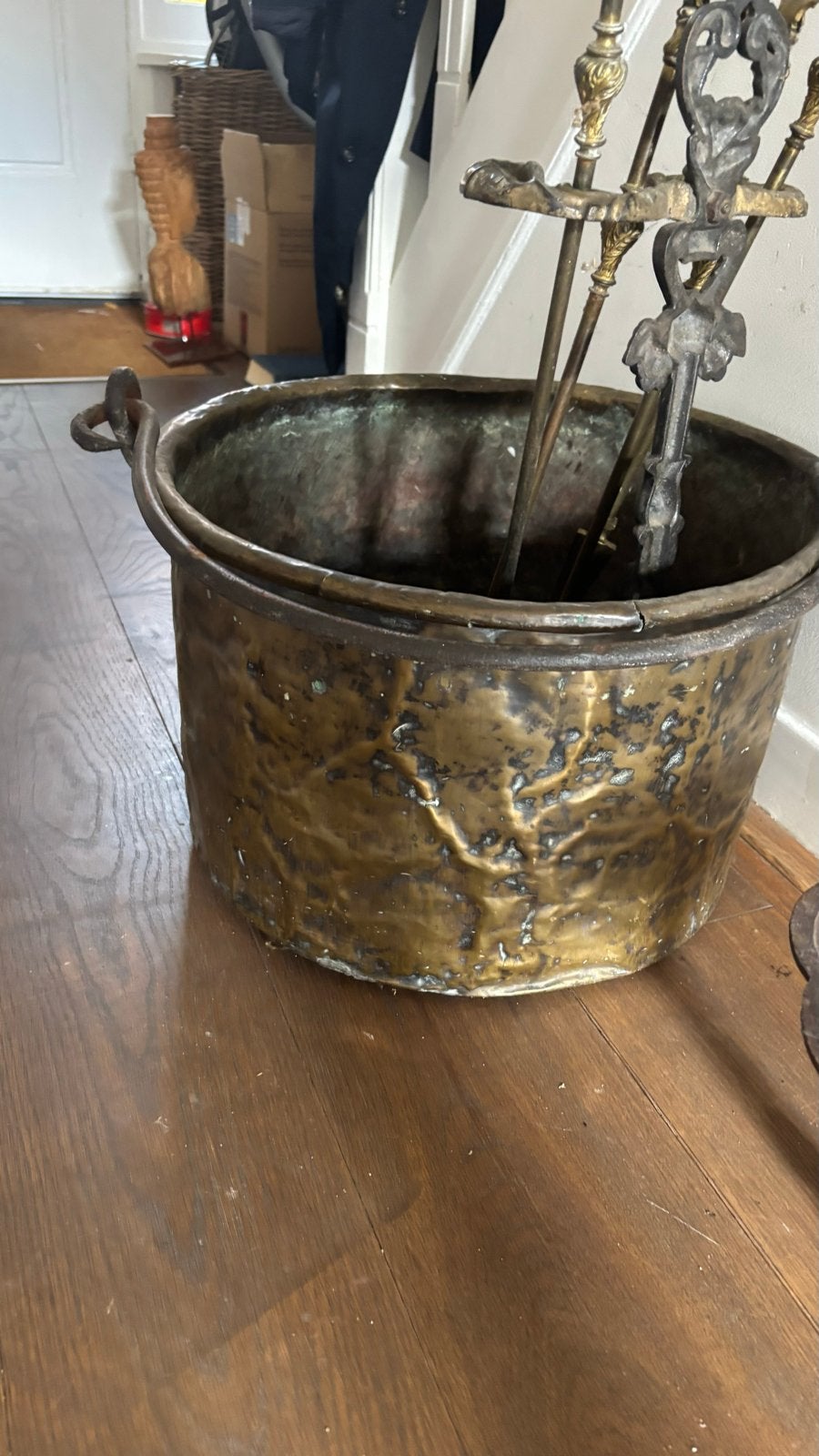 Antieke koperen ketel voor haardhout en haardset, Antiek en Kunst, Antiek | Woonaccessoires, Ophalen of Verzenden