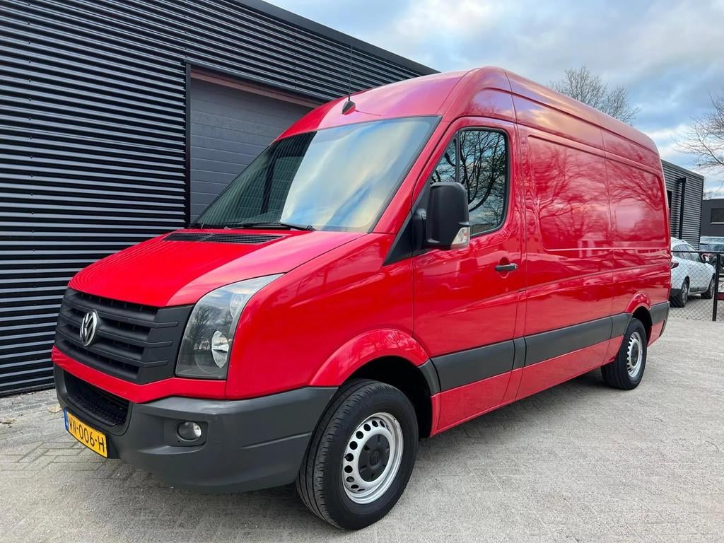 Volkswagen CRAFTER 2.0 TDI 2015 NAP CLIMA NAVI CRUISE, Electronic Stability Program (ESP), Euro 5, Gebruikt, Zwart