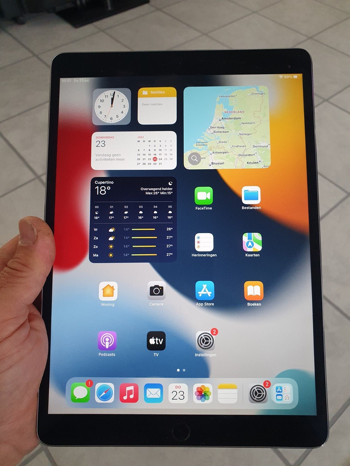 in nieuwstaat ipad pro 64gb, Computers en Software, Apple iPads, Apple iPad, 11 inch, Ophalen of Verzenden, Zo goed als nieuw