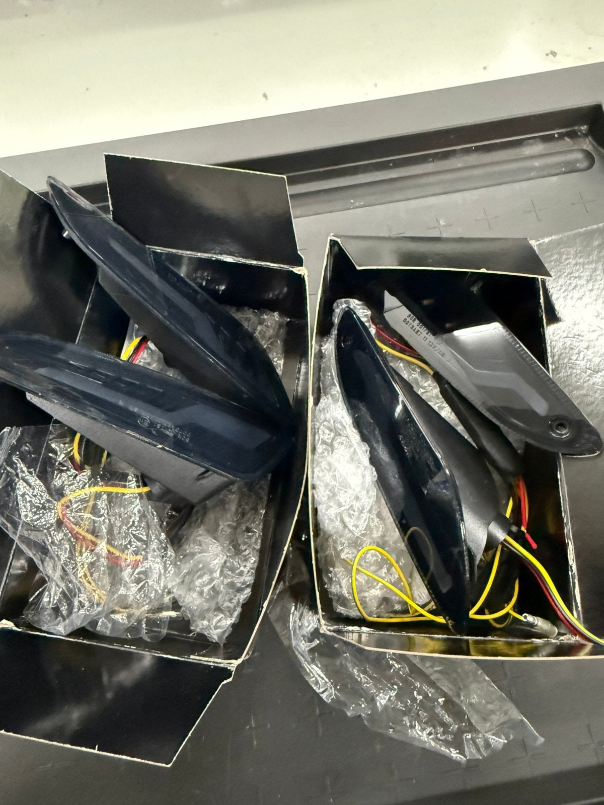 Level 10 led flow vespa sprint/ primavera nieuw!, Ophalen of Verzenden