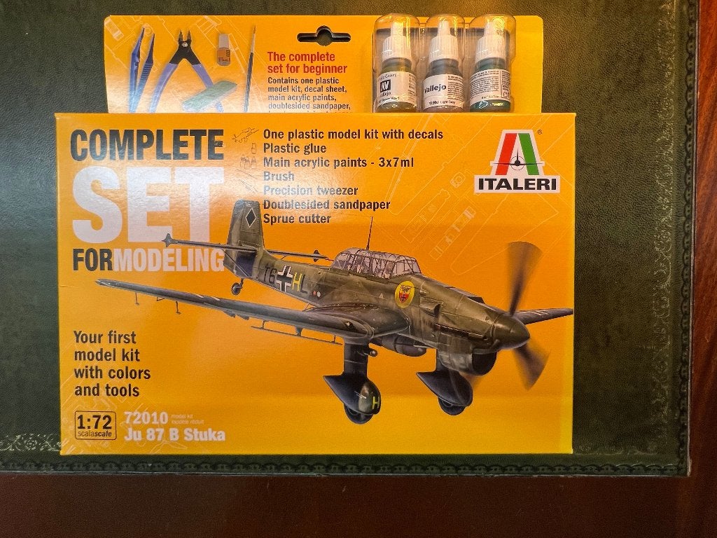 Italeri Complete Set Ju 87 B Stuka 1:72 - 72010, 1:72 tot 1:144, Italeri, Nieuw, Ophalen of Verzenden