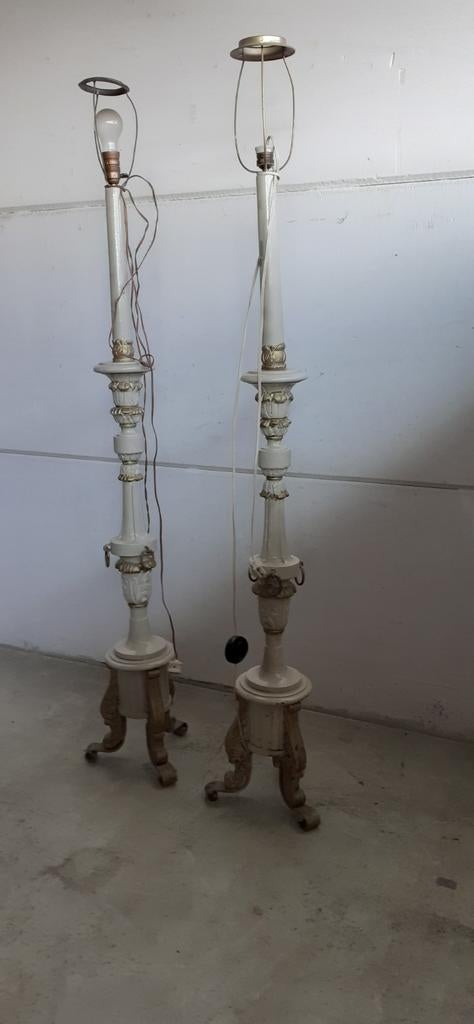 2 antieke staande schemerlampen met oude stekker, Ophalen