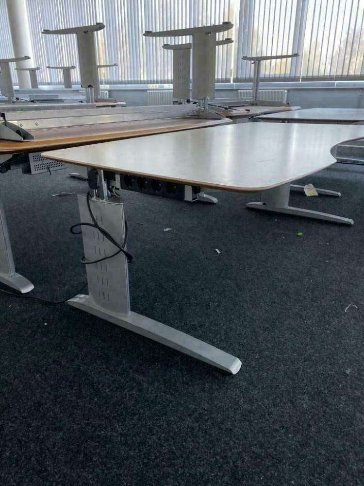 Vepa Mundo slinger bureau (2 maten) partij beschikbaar, Postbus 95 – 7900 AB Hoogeveen, In hoogte verstelbaar, Ophalen of Verzenden