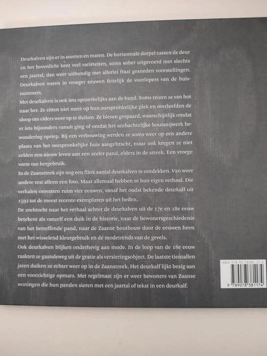 Tussen deur en bovenlicht / Zaanse deurkalven van 1592 tot h, Ophalen of Verzenden, 15e en 16e eeuw, Zo goed als nieuw, Peter Roggeveen