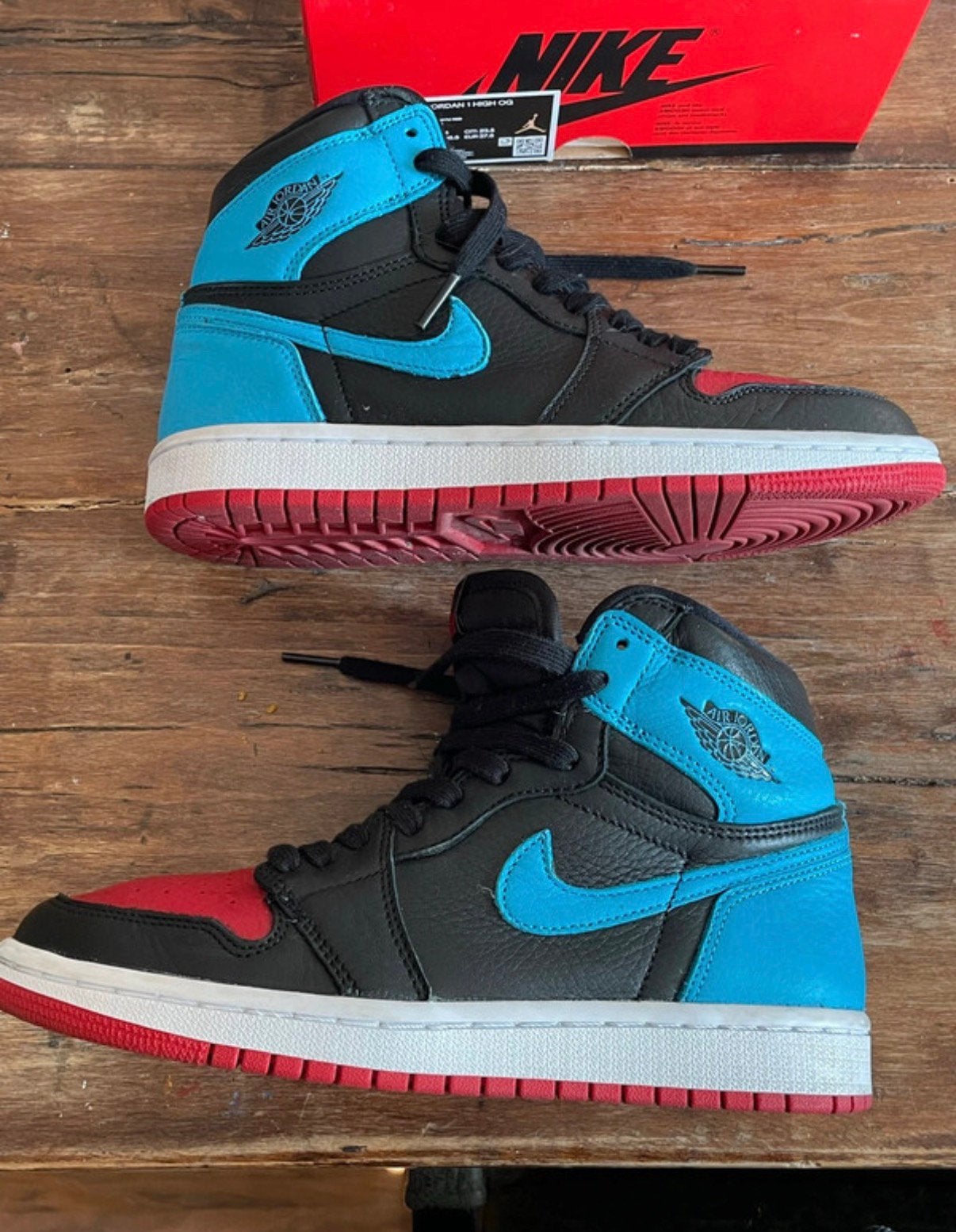 Air Jordan 1 High OG 'UNC To Chicago' (2020), Zwart, Ophalen of Verzenden, Sneakers of Gympen, Gedragen