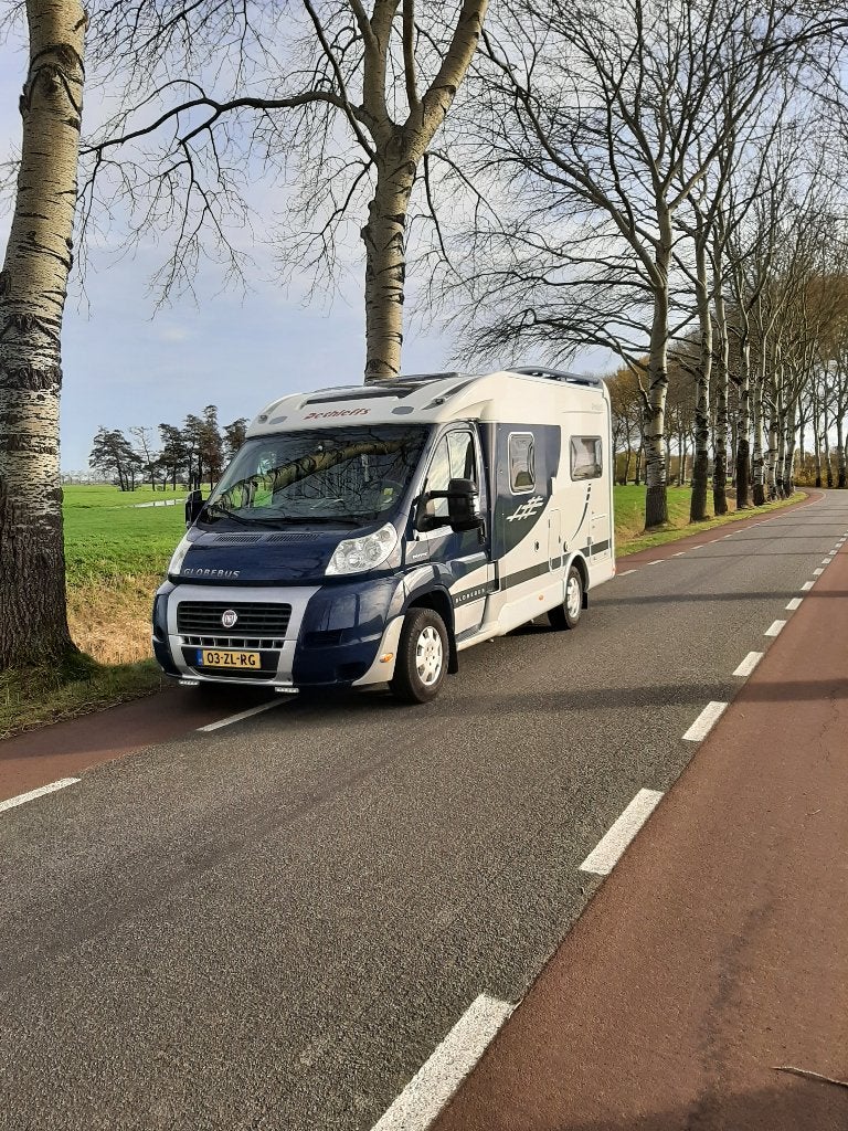 Dethleffs Globebus T002 2.3 D 2008 Grijs, Voorwielaandrijving, Stof, 2000 kg, 4 stoelen