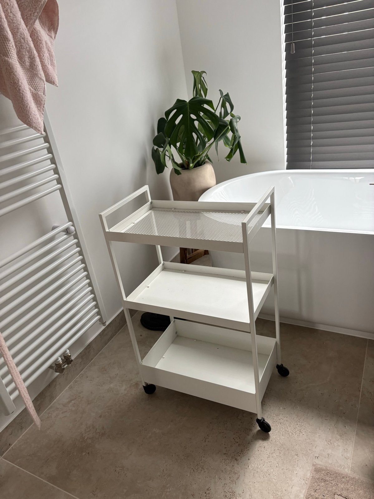 IKEA Nissafors roltafel - Wit, multifunctioneel, Ophalen, Zo goed als nieuw