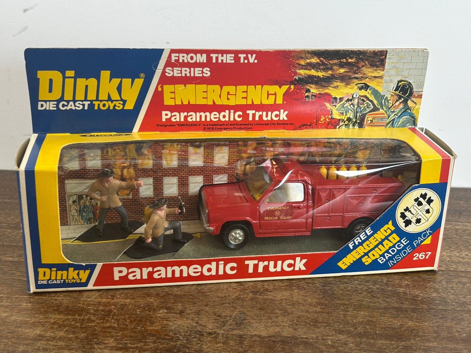 Dinky Toys 267 Paramadic Truck, Ophalen of Verzenden, Zo goed als nieuw, Auto, Dinky Toys