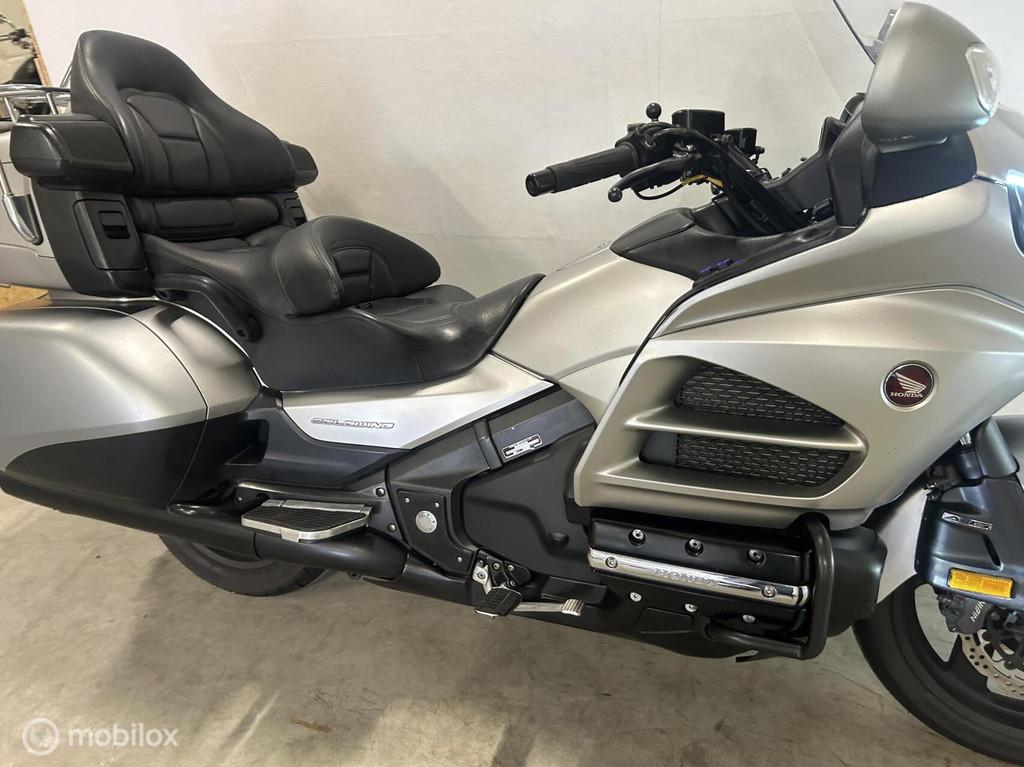 Honda GL 1800 Gold Wing Dual C-ABS, Motoren, Motoren | Honda, Bedrijf, Meer dan 35 kW, Toermotor, ABS