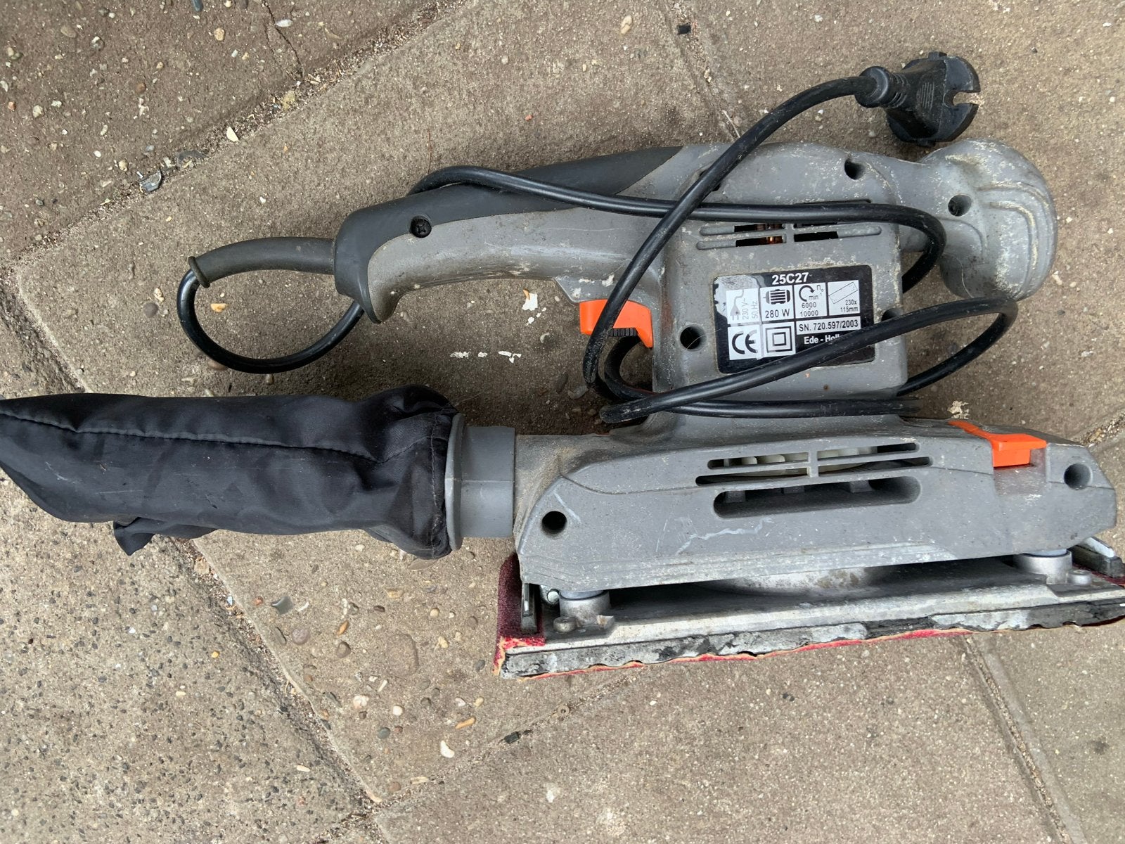 Kinzo Vlakschuurmachine 280W - Gebruikt, Ophalen of Verzenden, Gebruikt, Minder dan 600 watt, Vlakschuurmachine