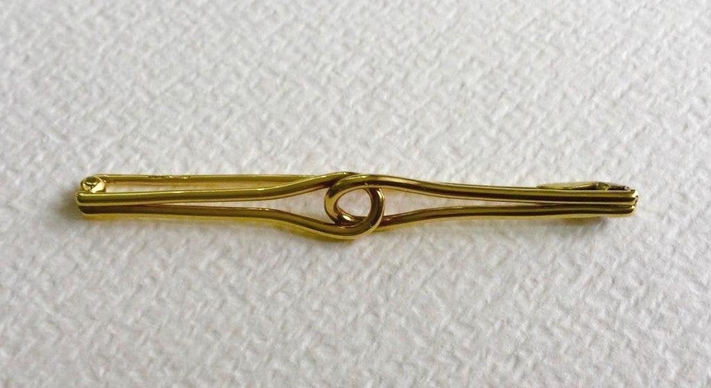 Gouden 14K pin broche., 4 tot 7 cm, Ophalen of Verzenden, Zo goed als nieuw, Goud