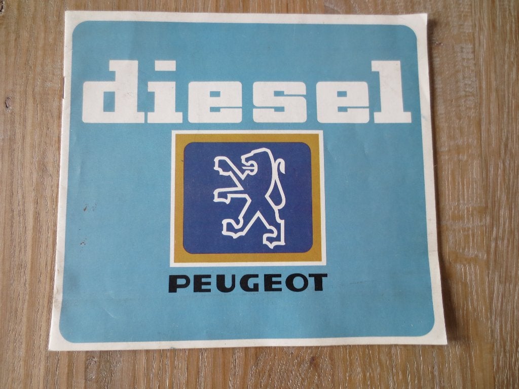 Autofolder: Peugeot Diesel met verschillende modellen.Zgan., Ophalen of Verzenden, Zo goed als nieuw, Peugeot