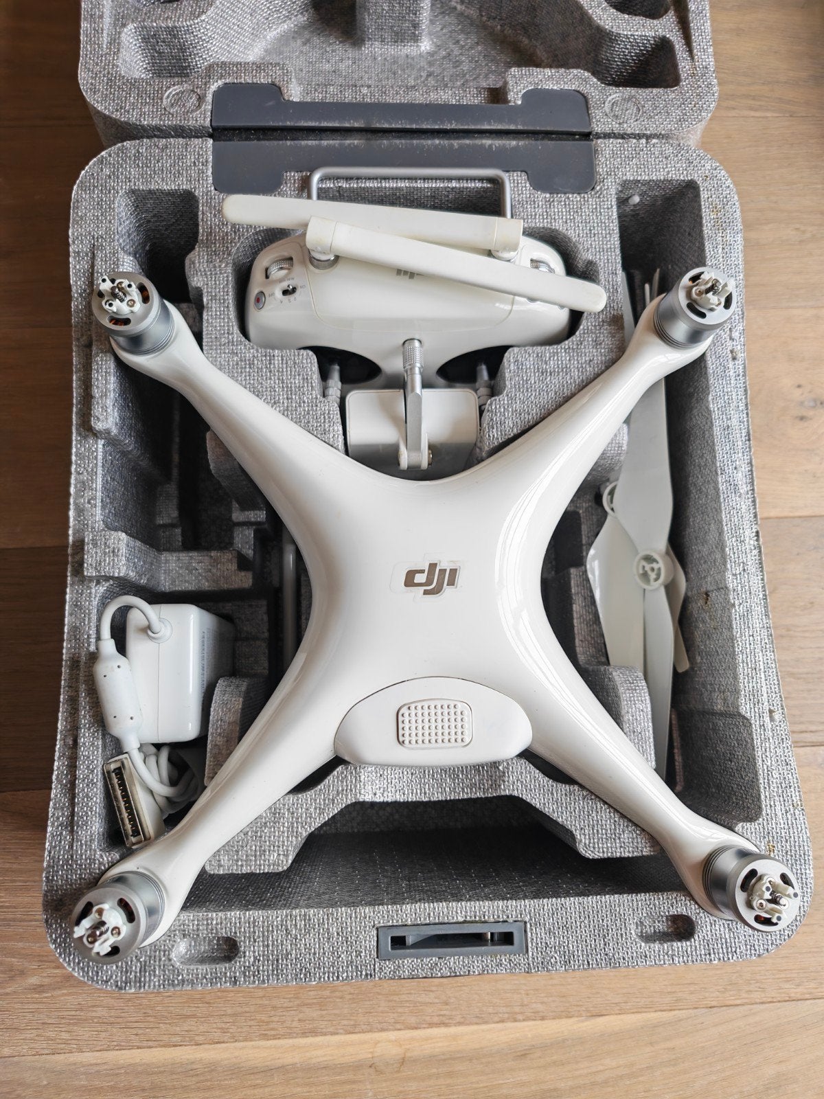 DJI Phantom 4 Advanced – complete set + accessoires, Ophalen