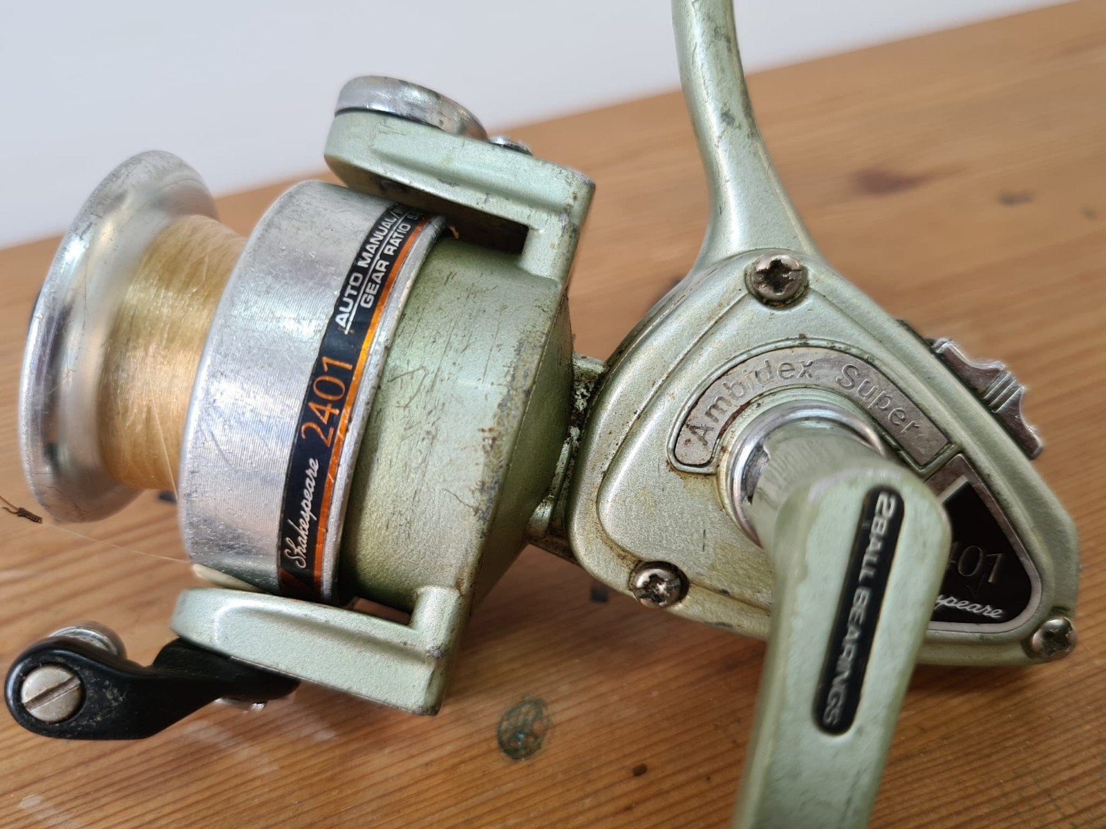 Te Koop gevraagd: Shakespeare ambidex beugelveer, Watersport en Boten, Ophalen of Verzenden