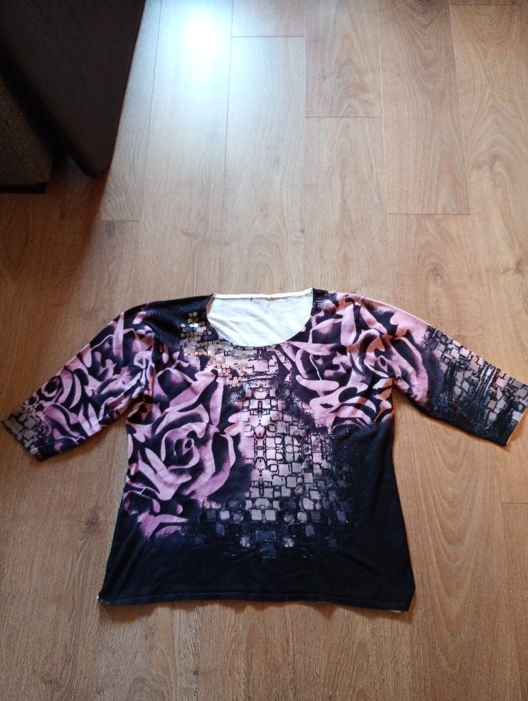 Mooi zwart/roze shirt mt L, Ophalen of Verzenden, Zo goed als nieuw, Maat 42/44 (L), Roze