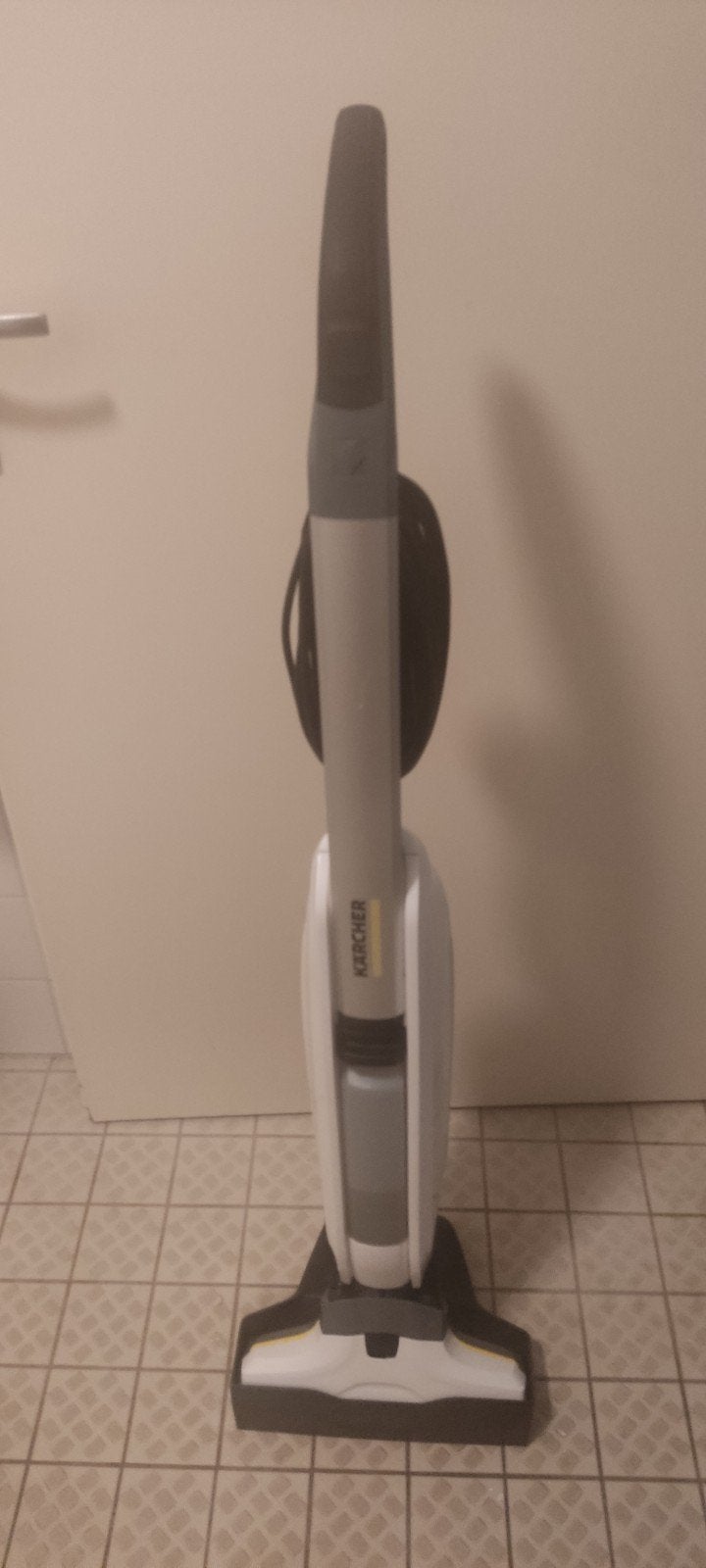 Kärcher FC 5 Vloerreiniger - Defect, voor onderdelen, Kärcher, Dweilfunctie, Ophalen of Verzenden, Minder dan 1200 watt