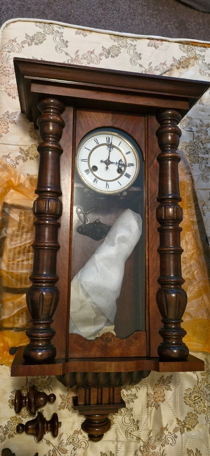 Antieke houten wandklok met paardenbeeld, Antiek en Kunst, Ophalen