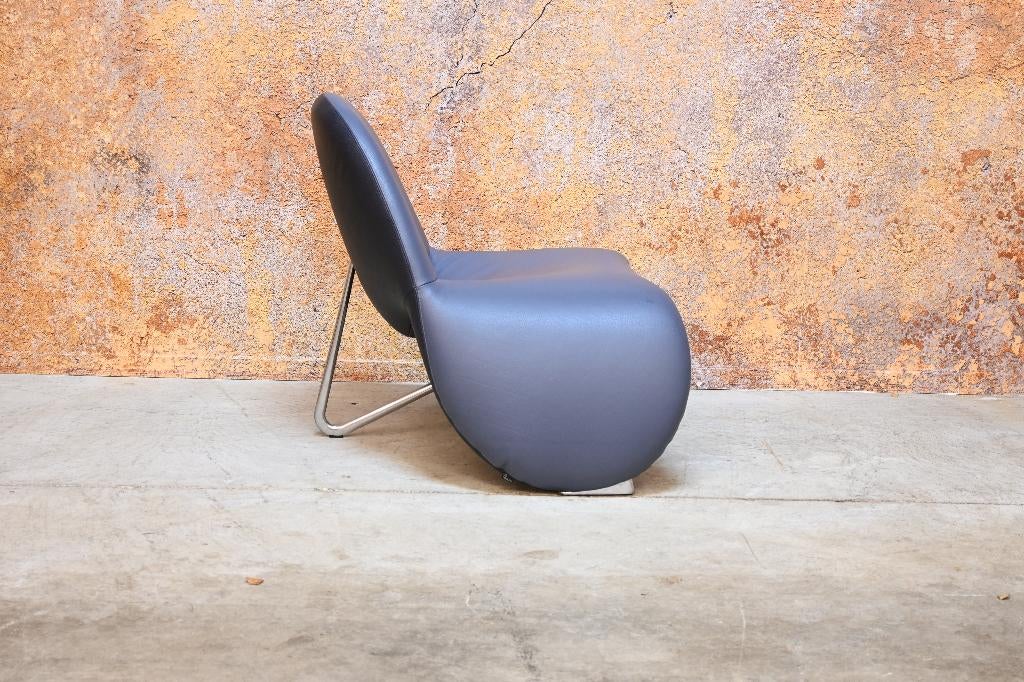 ZGANieuw! blauwe leren Leolux Sella design fauteuil, Huis en Inrichting, Fauteuils, Leolux, Leolux, 75 tot 100 cm, Ophalen of Verzenden