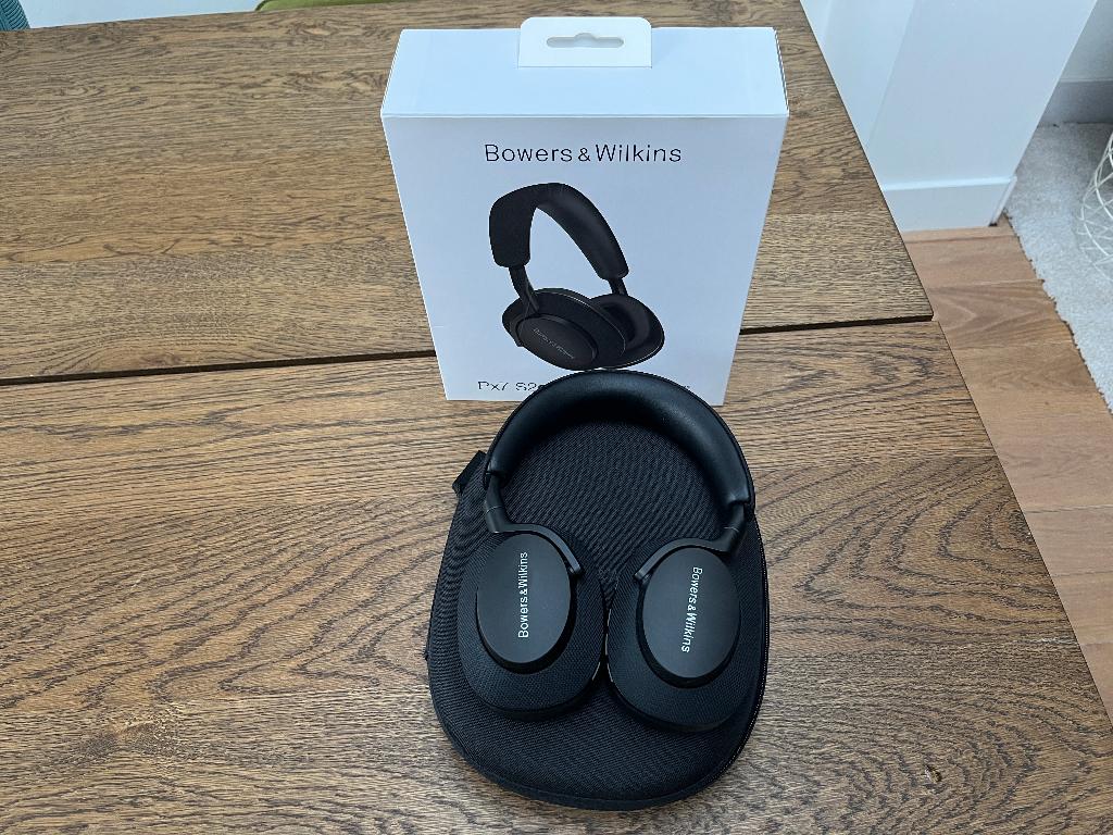 Bowers & Wilkins PX7 S2 zo goed als nieuw met doos en case