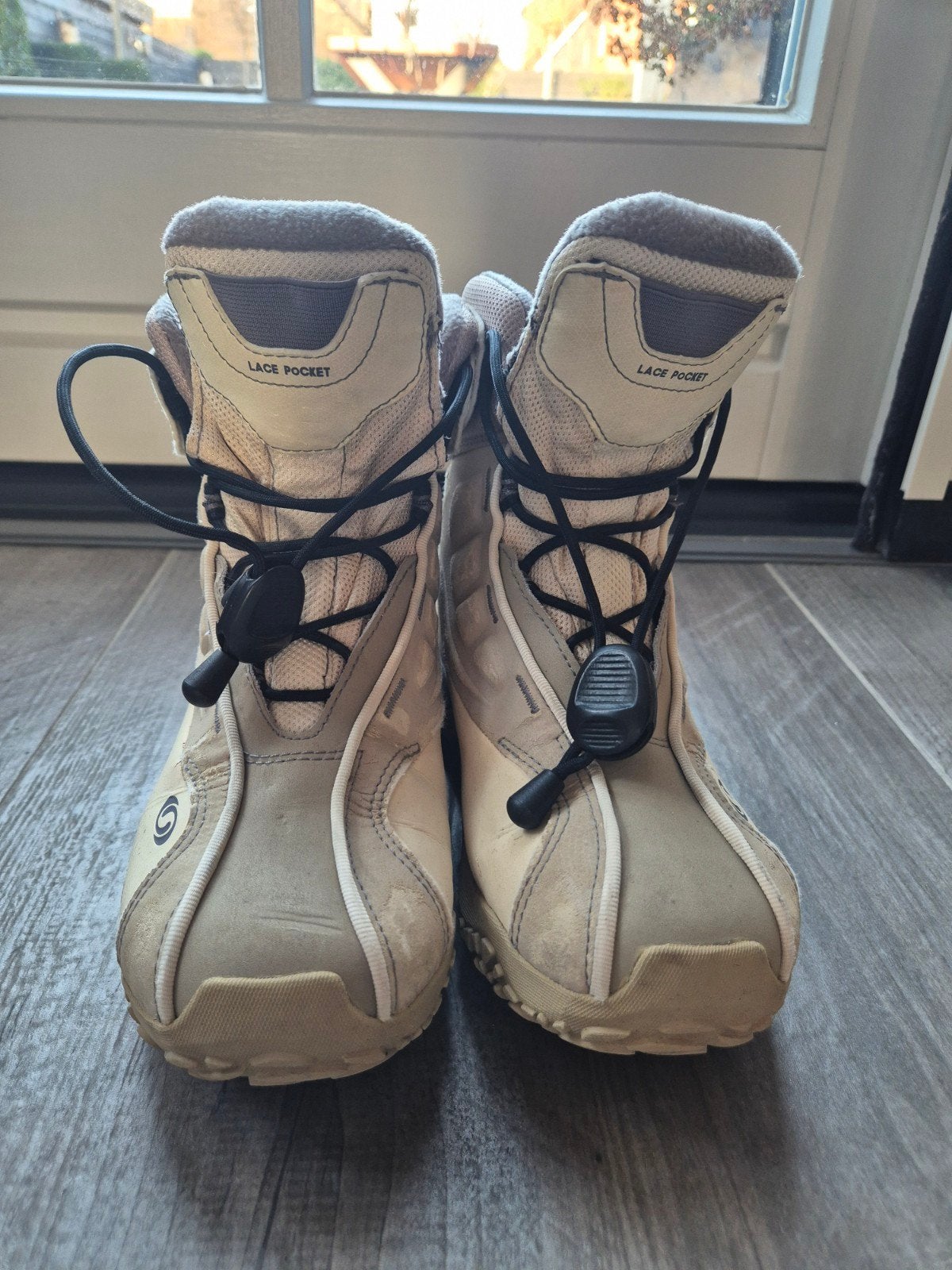 Snow boots merk Salomon maat 37 1/3, Ophalen of Verzenden, Gebruikt, Snowboots