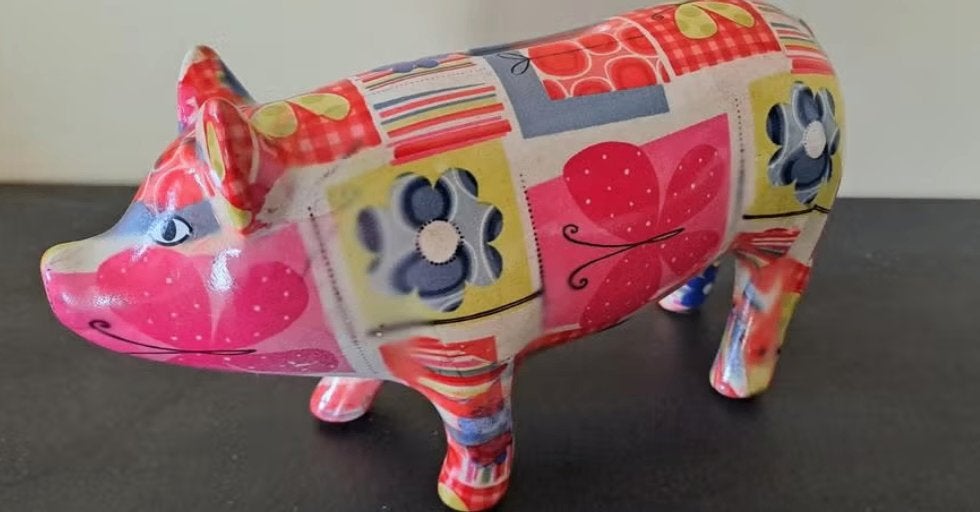 Spaarpot varken met kleurrijk patroon, Ophalen of Verzenden, Zo goed als nieuw, Steen, Aardewerk of Keramiek, Dier