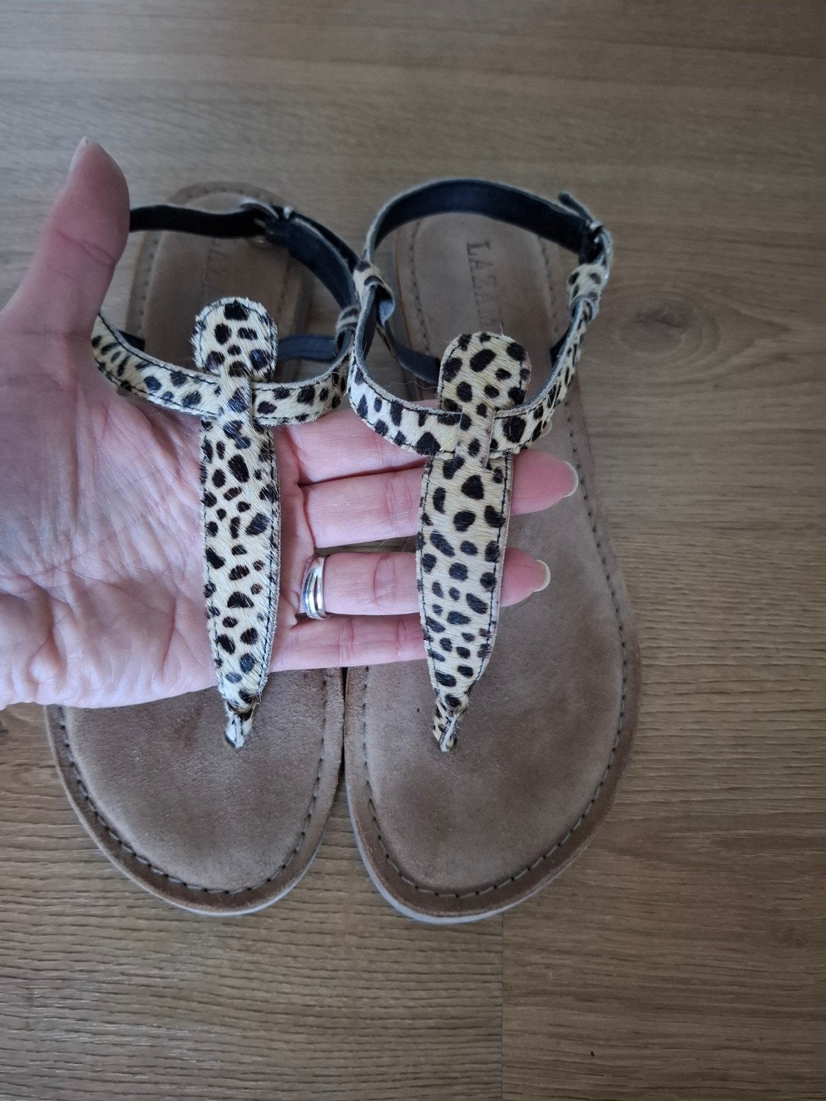 Sandalen Lazamani 39 leopard luipaard beige, Kleding | Dames, Schoenen, Beige, Lazamani, Zo goed als nieuw, Sandalen of Muiltjes