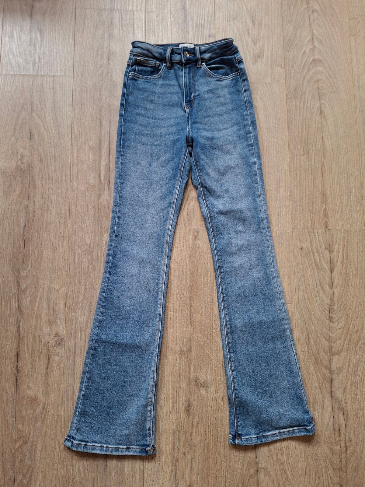 Only flared jeans maat W25/L32, Only, Blauw, Ophalen of Verzenden, Zo goed als nieuw