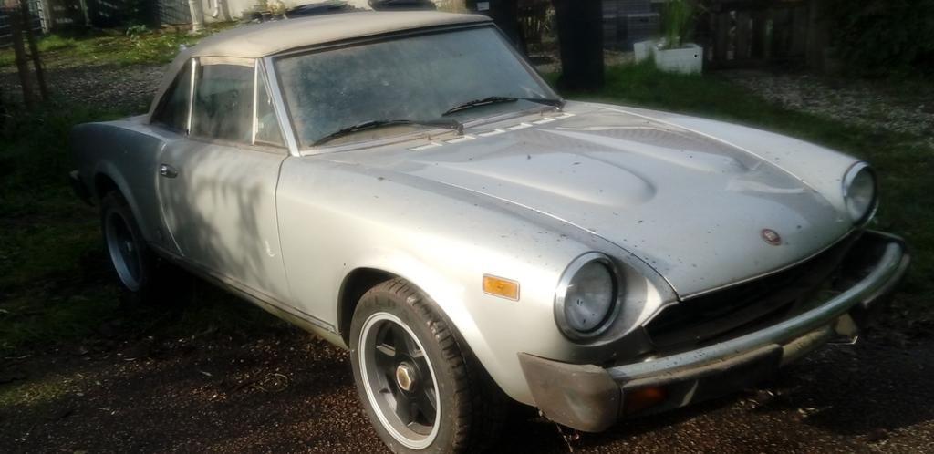 Fiat 124 Spider 2000, Ophalen, Fiat