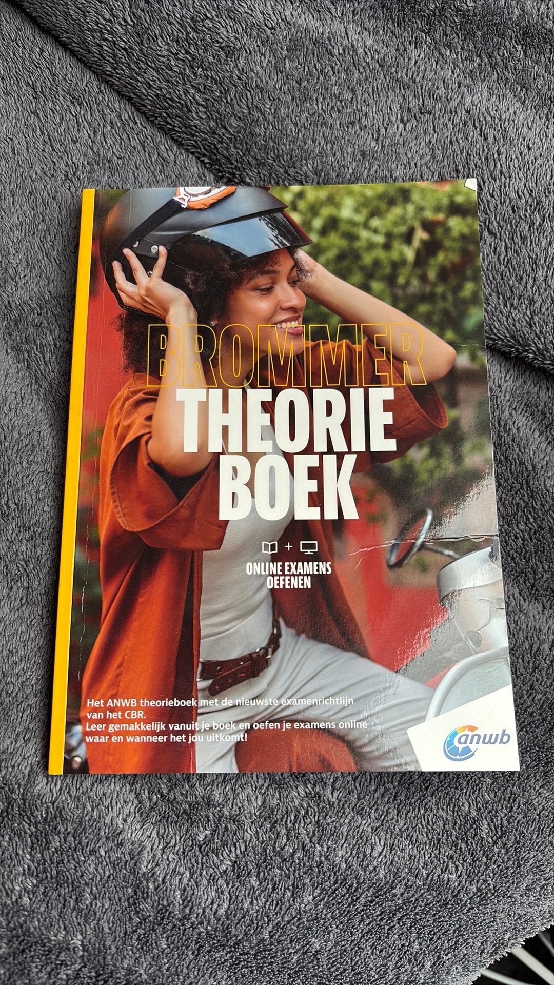 Anwb brommer theorie boek, Ophalen of Verzenden, Zo goed als nieuw, Overige niveaus, Nederlands