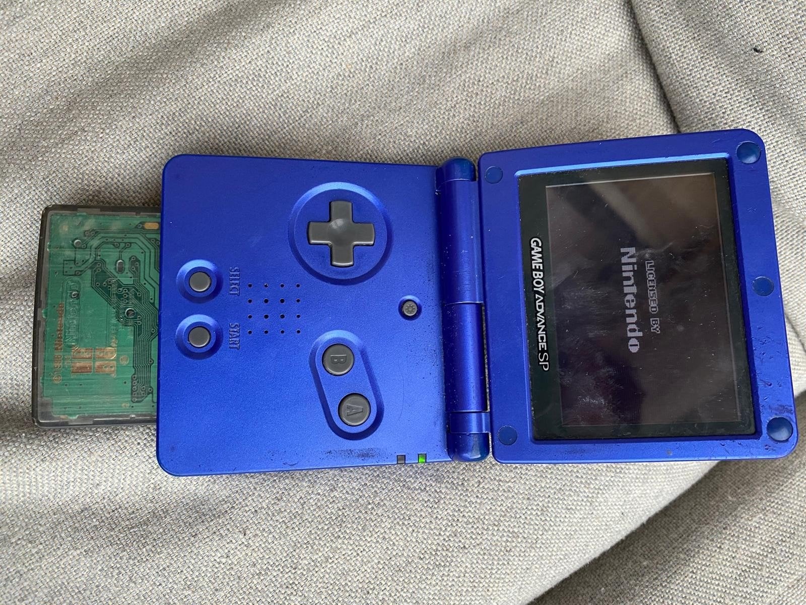 Game Boy Advance SP met 4 spellen, Spelcomputers en Games, Avontuur en Actie, Gebruikt, 1 speler, Ophalen of Verzenden