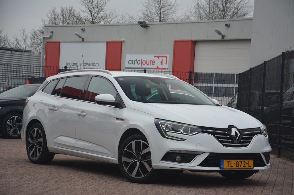 Renault Mégane Estate 1.3 TCe Bose | Navigatie | Keyless |, Auto's, Renault, Voorwielaandrijving, Gebruikt, 4 cilinders, Wit