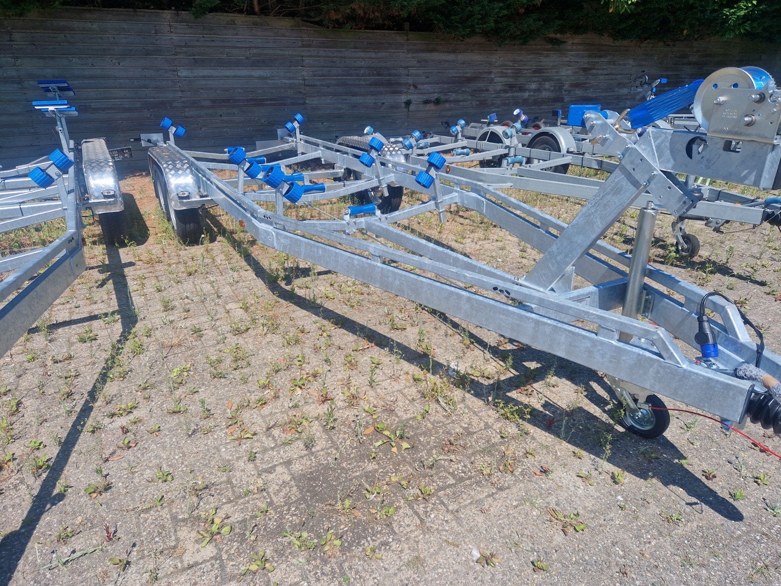 Vlemmix tandemas trailer type 2700/700+ wegklapbare LED