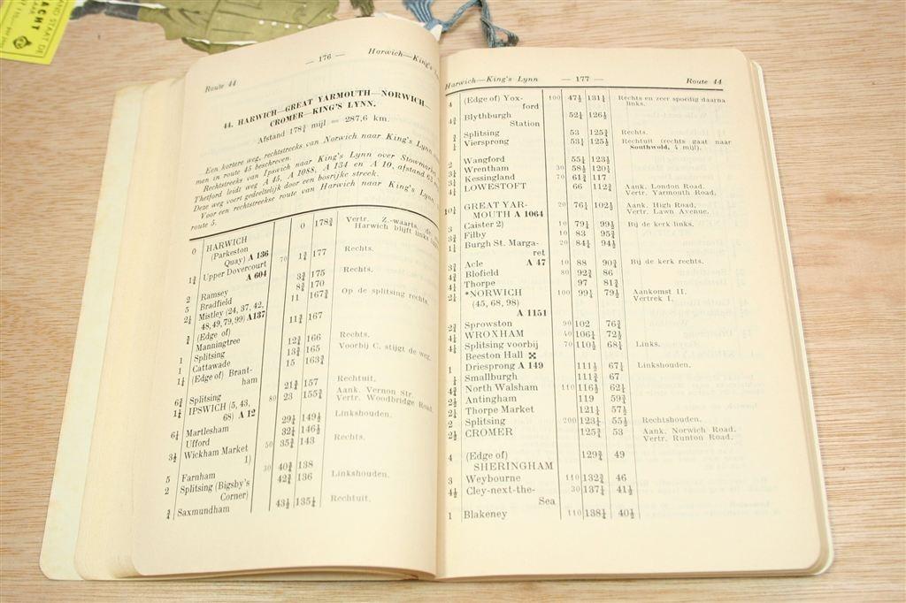Vintage ANWB Reiswijzer — Engeland, Wales en Schotland 1954, Gelezen, Europa, Ophalen of Verzenden, Reisgids of -boek