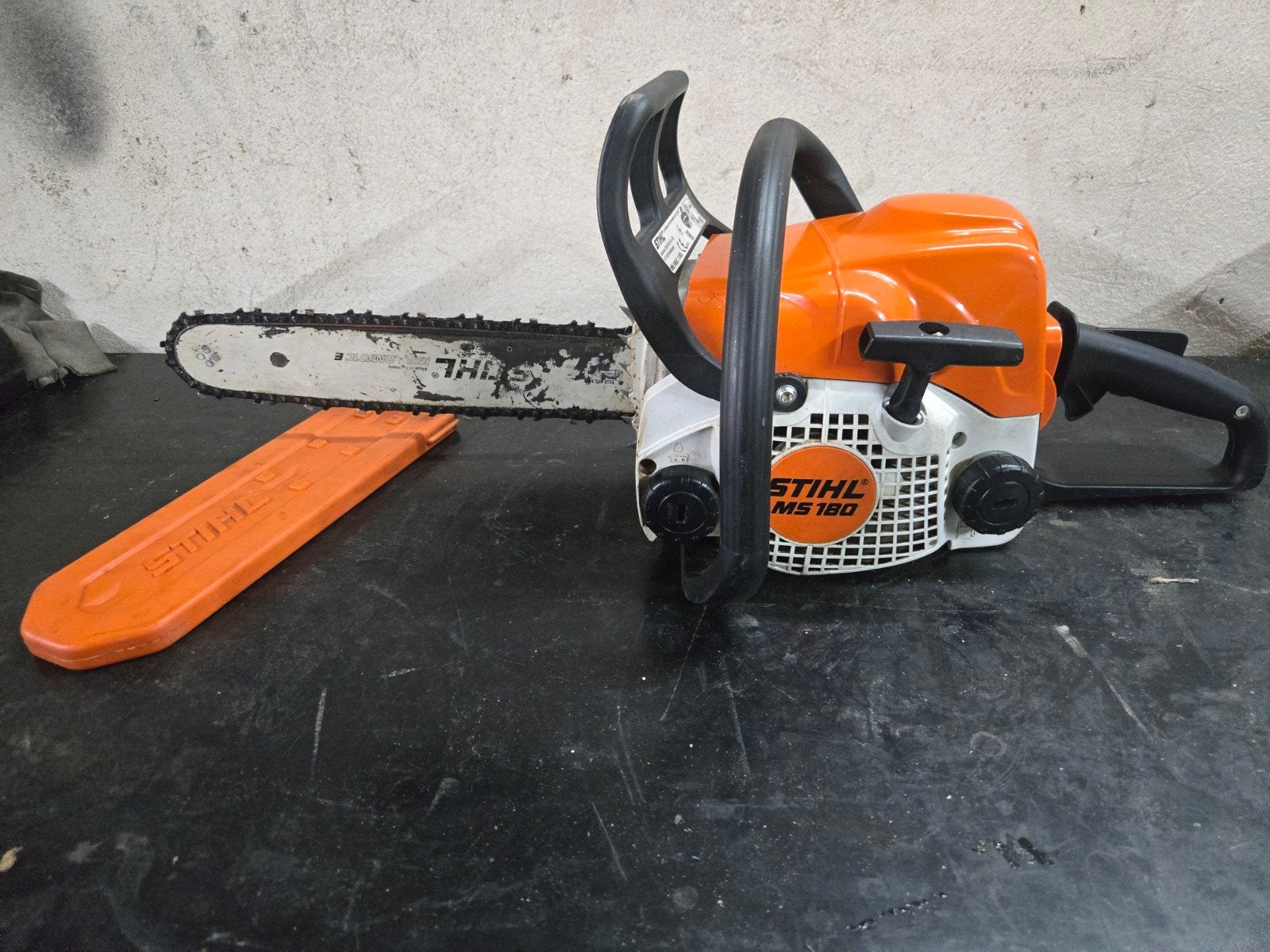 Stihl MS180 kettingzaag | 35cm blad | MS 180 | Bj. 2017, Info@stihl.nl, Stihl, Gebruikt, Overige soorten