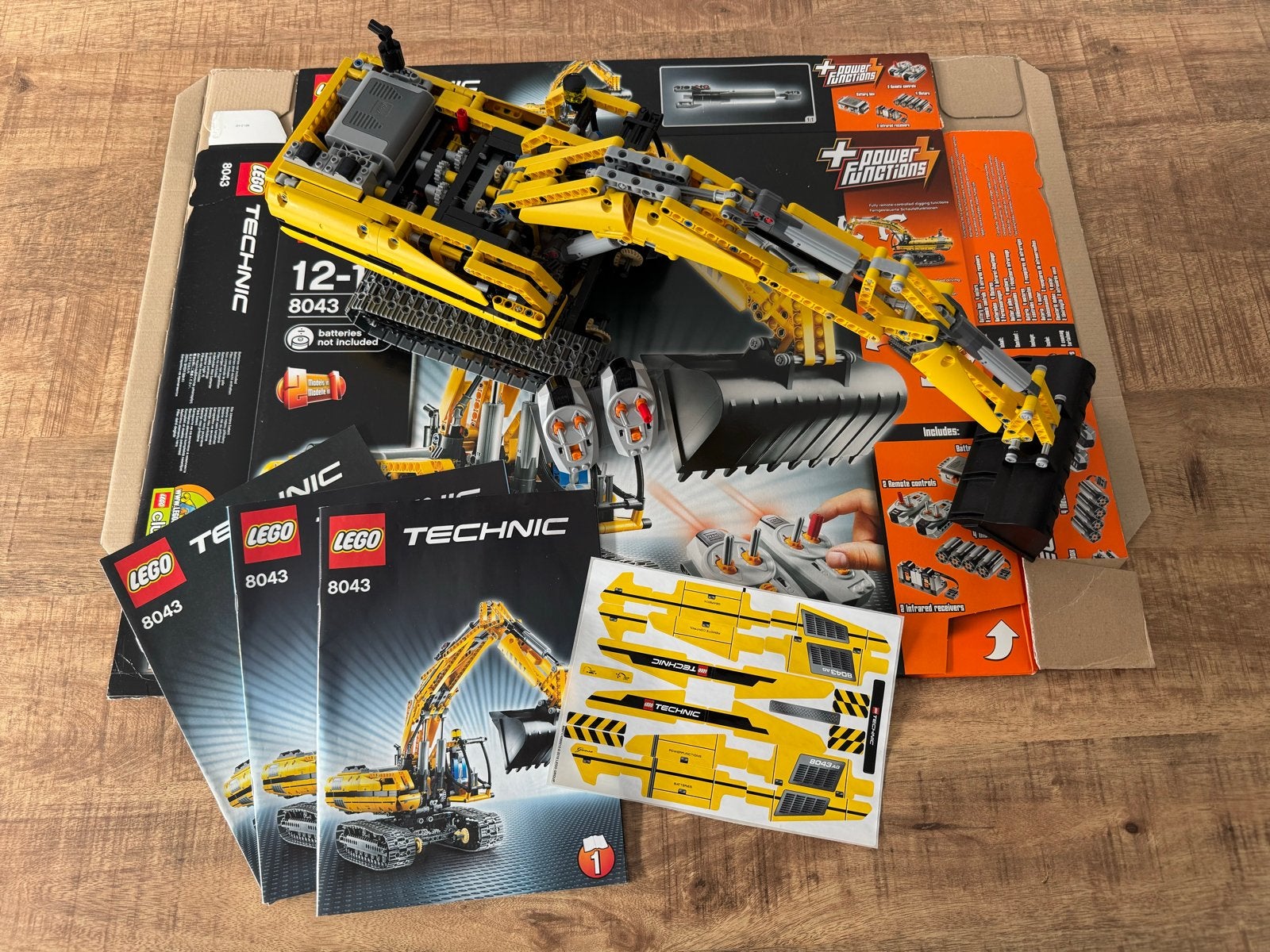 LEGO Technic 8043 graafmachine met doos en stickervel, Ophalen, Inclusief instructies, Gebruikt, Lego