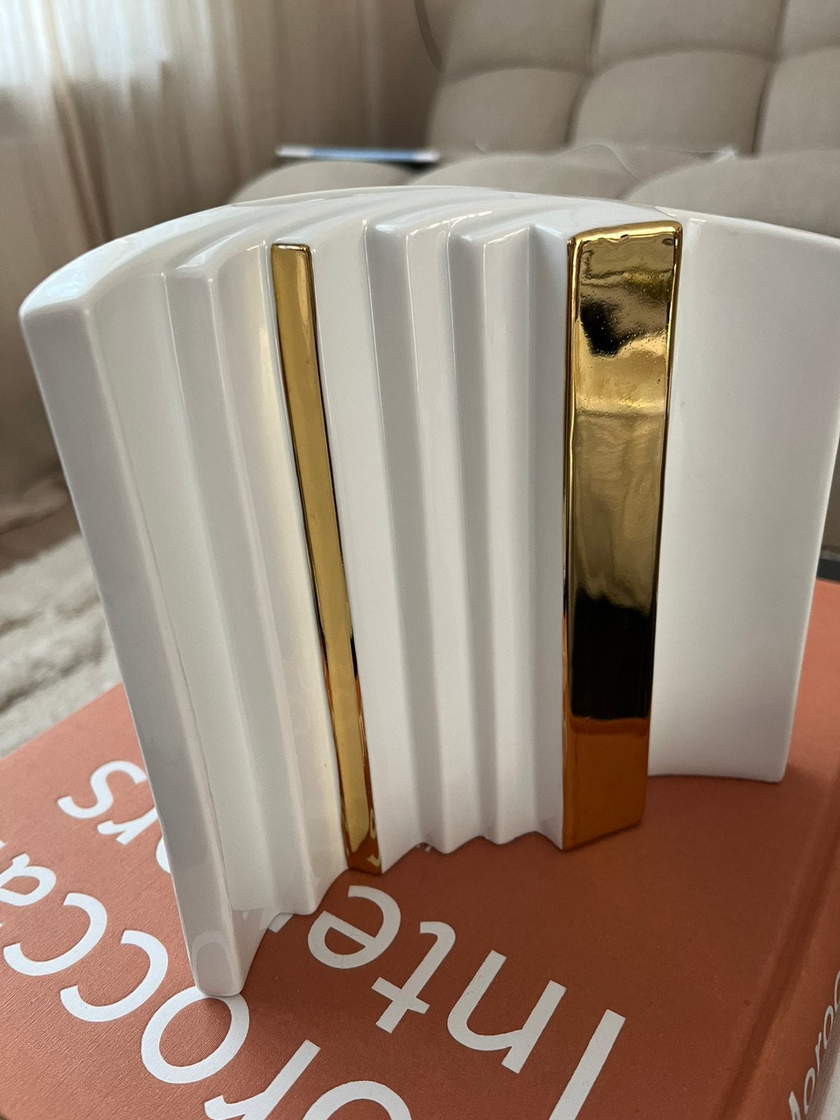 Mid Century vaas wit/goud Bavaria, Antiek en Kunst, Antiek | Porselein, Ophalen of Verzenden