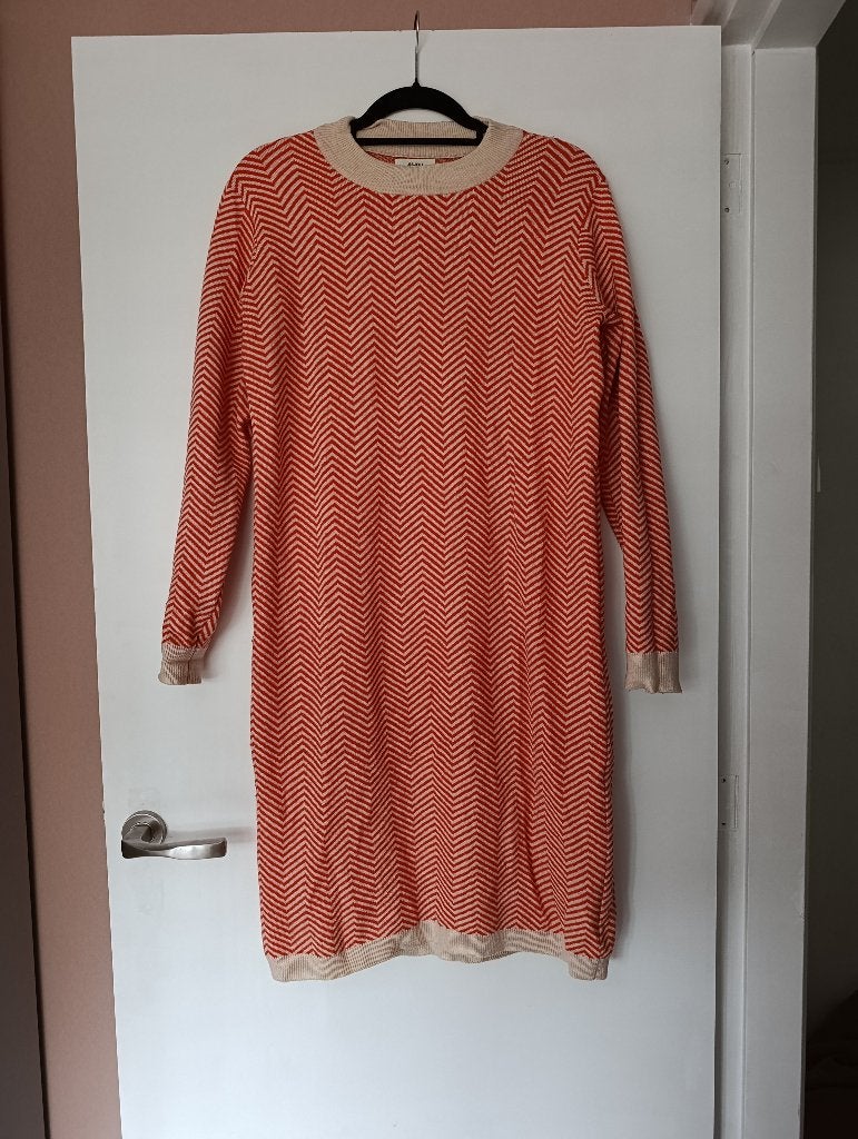 Gebreide jurk Object maat L oranje/beige, Kleding | Dames, Meerkleurig, Ophalen of Verzenden, Gedragen, Boven de knie