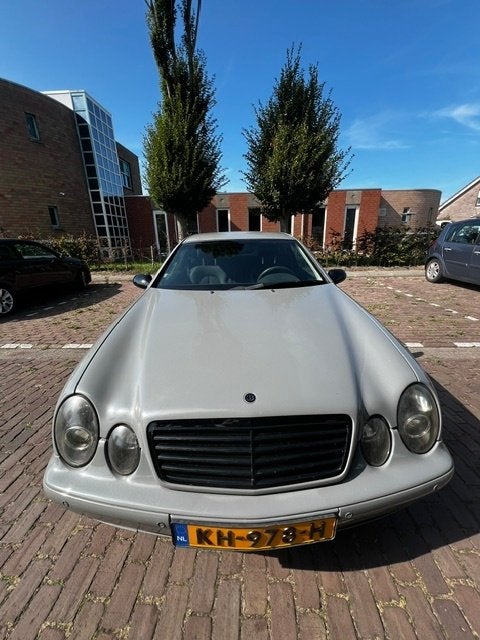 Mercedes-Benz Mercedes 430CLK V8 1999 Grijs, Auto's, Automaat, 4 stoelen, Leder en Stof, Grijs