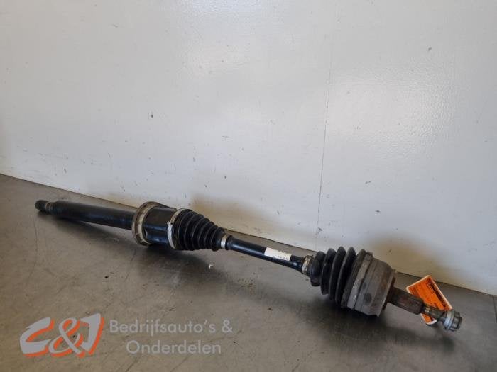 Aandrijfas rechts-voor van een Volkswagen Transporter, Auto-onderdelen, Gebruikt, -, Volkswagen, -