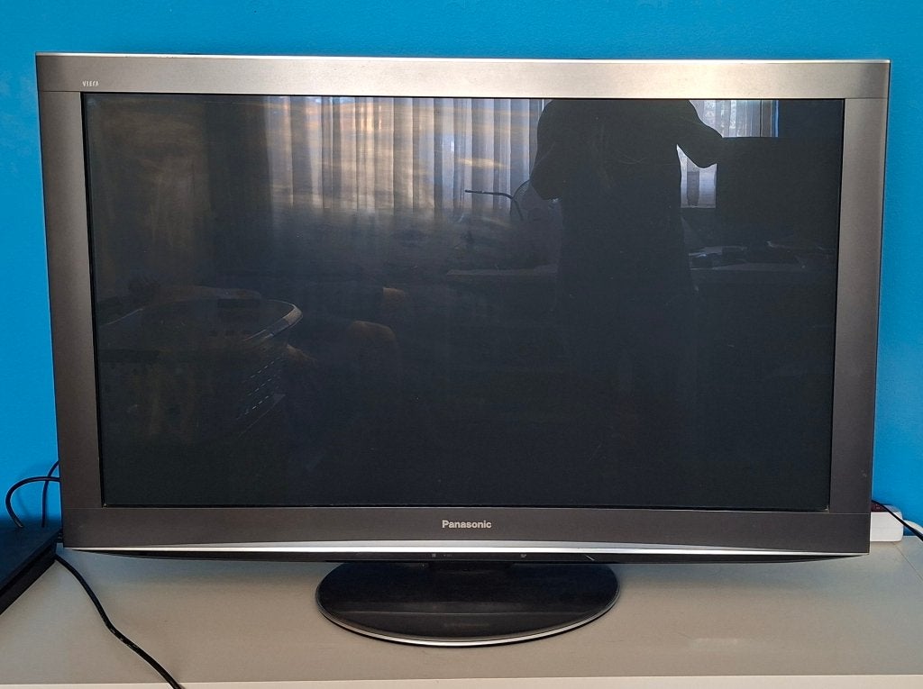 Panasonic Viera TV, 42 inch, zilverkleurig frame, Ophalen, Panasonic, LCD, Zo goed als nieuw